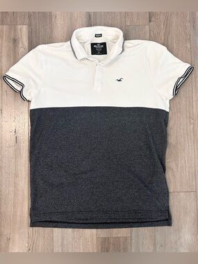 Hollister Men’s White and Charcoal Colorblock Polo